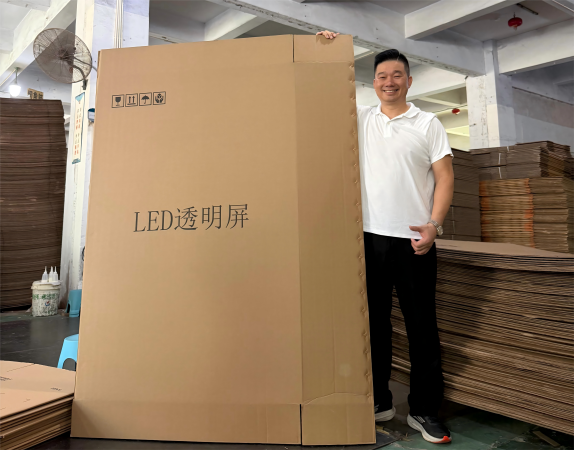 LED透明屏包装 LED透明屏包装